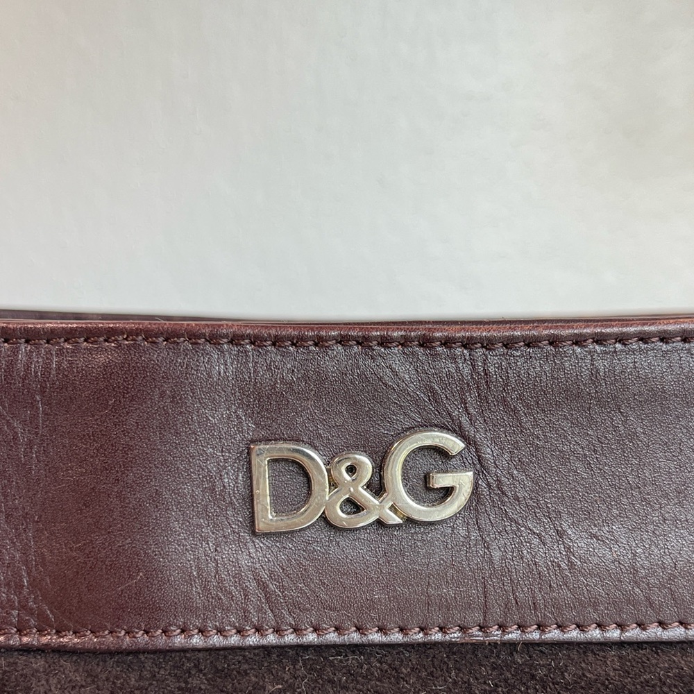 Dolce & Gabbana 1970 Vintage Leather Shoulder Bag - Picture 2 of 16